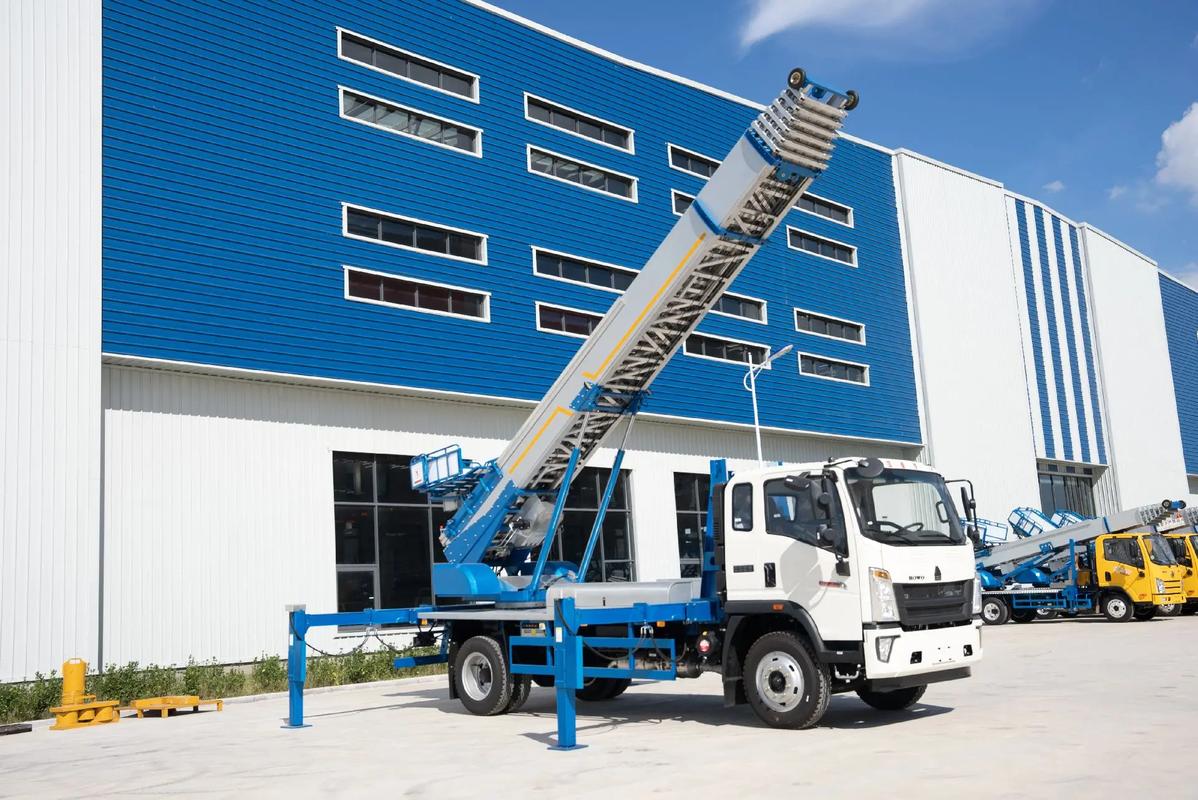 安义小型云梯车上料车租赁多少钱